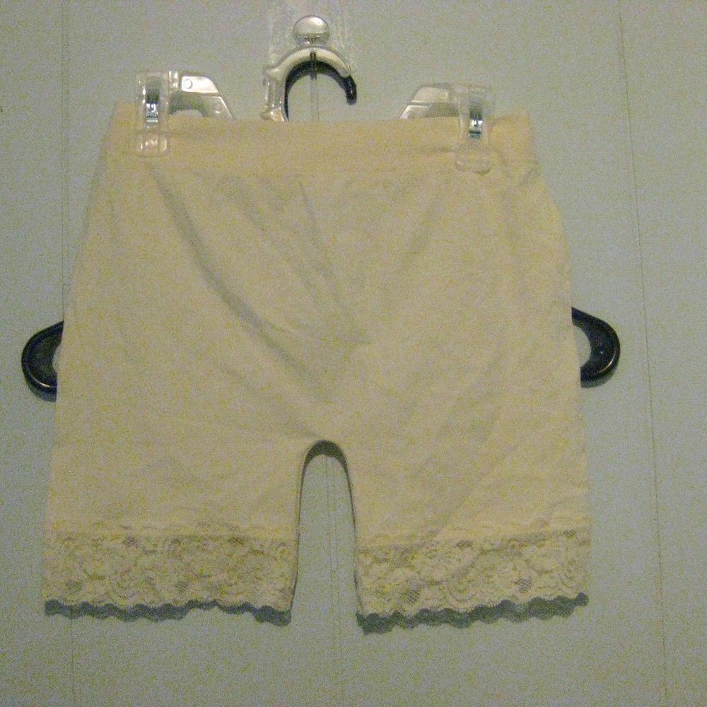 Spandex Lace under shorts